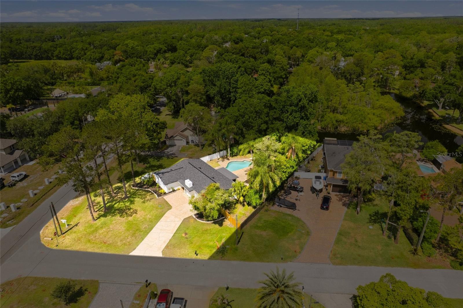 Image 45 of 51 For 17002 Paula Lane