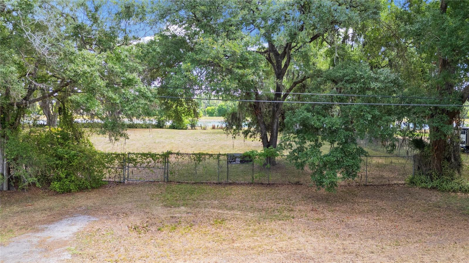 Image 15 of 21 For 5013 Garden Lane