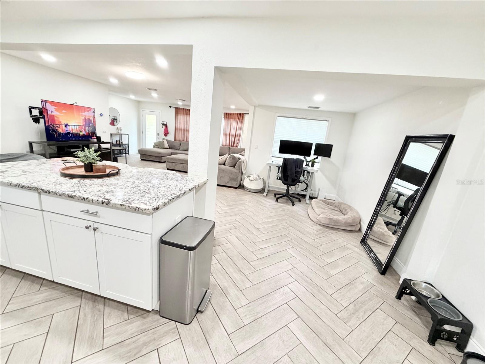 Image 19 of 62 For 626 74th Street N
