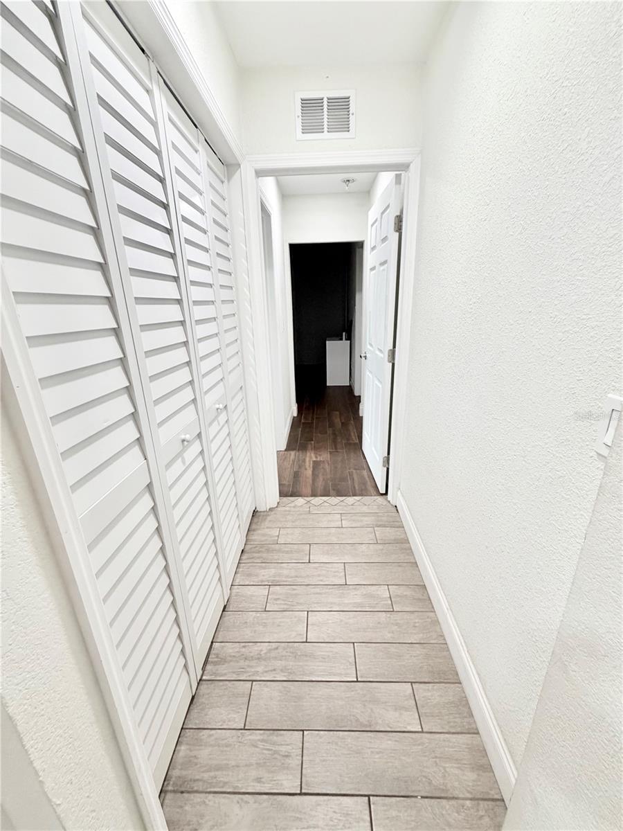 Image 23 of 62 For 626 74th Street N