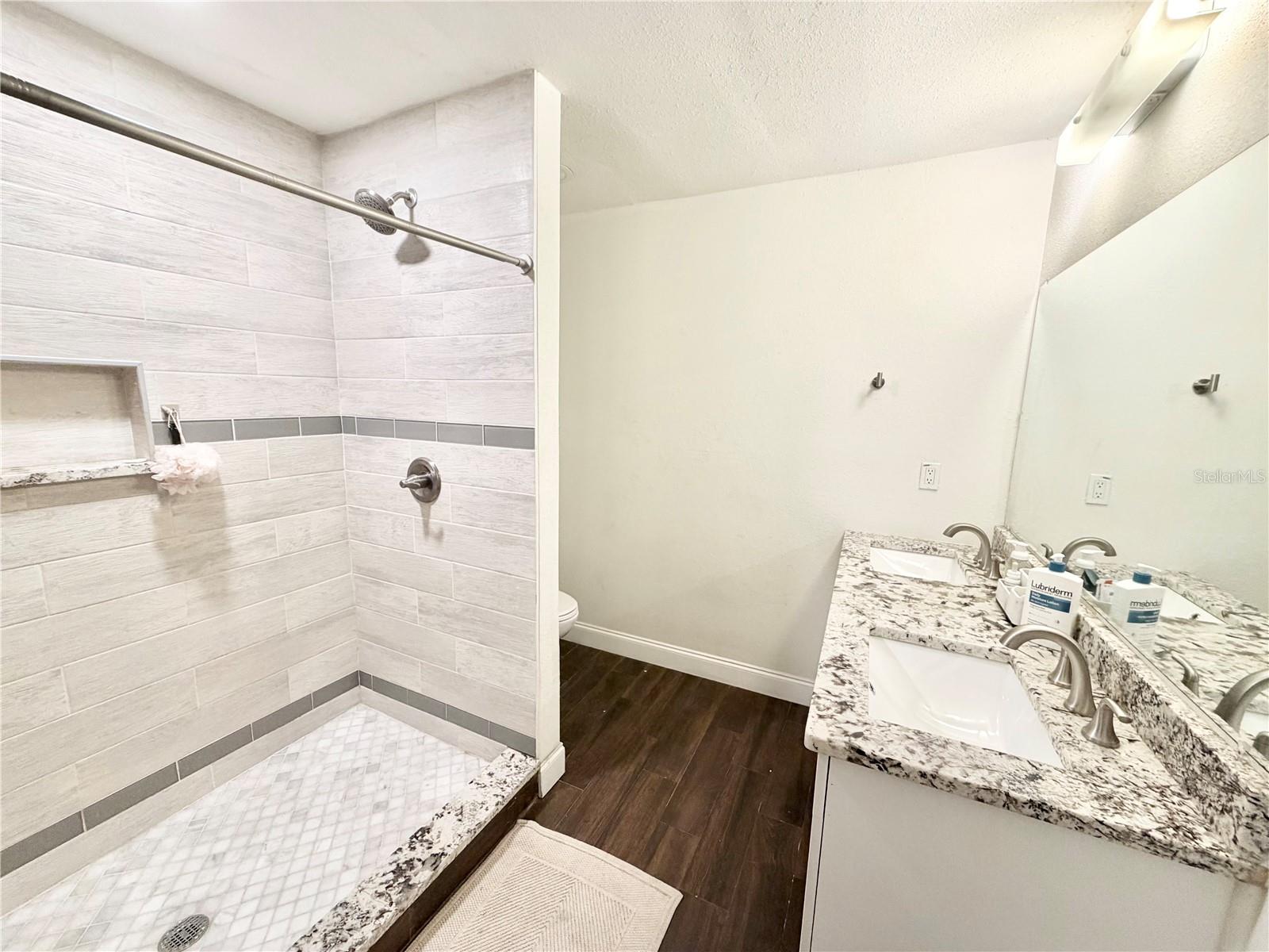 Image 30 of 62 For 626 74th Street N