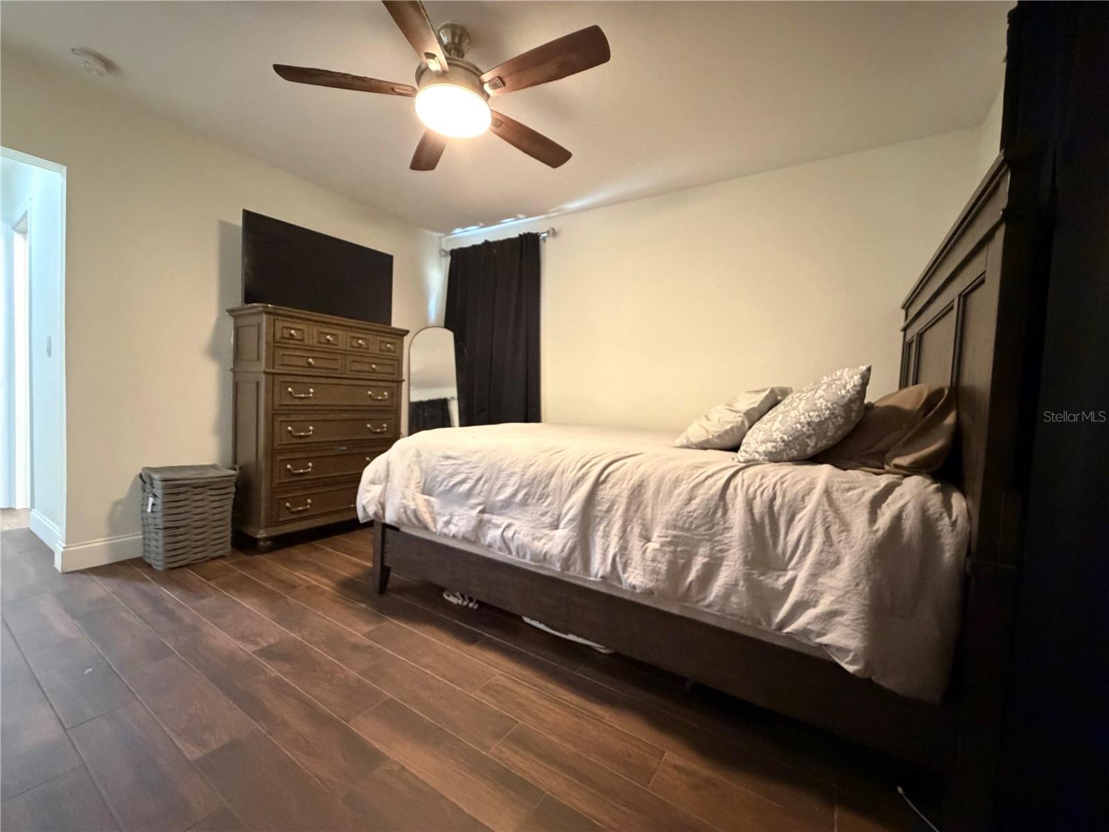 Image 35 of 62 For 626 74th Street N