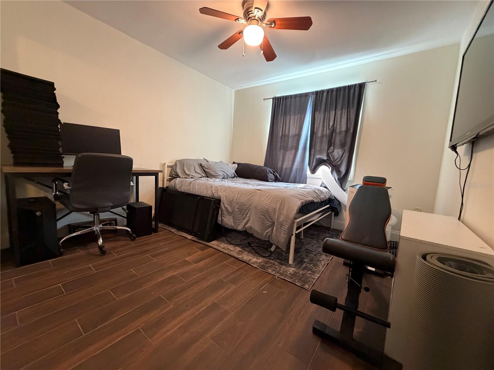 Image 42 of 62 For 626 74th Street N