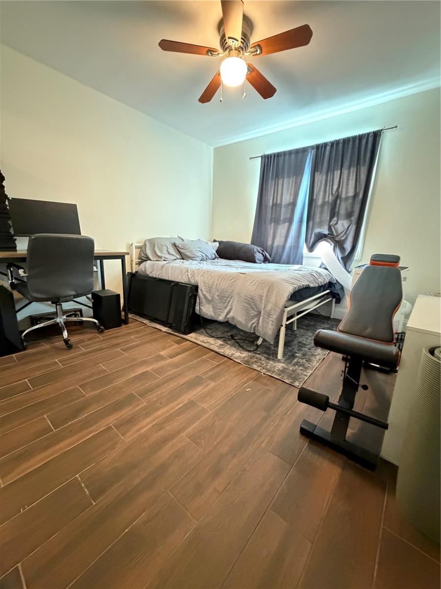 Image 43 of 62 For 626 74th Street N