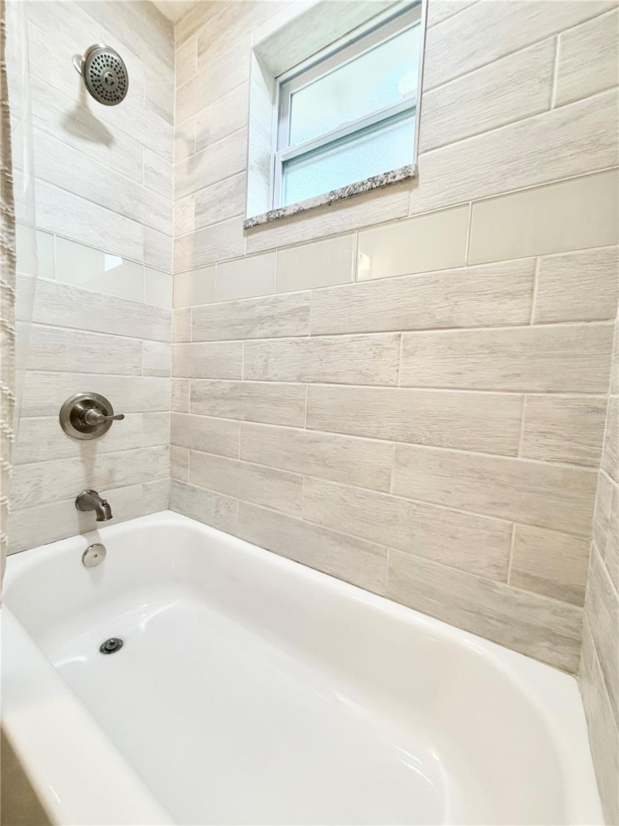 Image 47 of 62 For 626 74th Street N