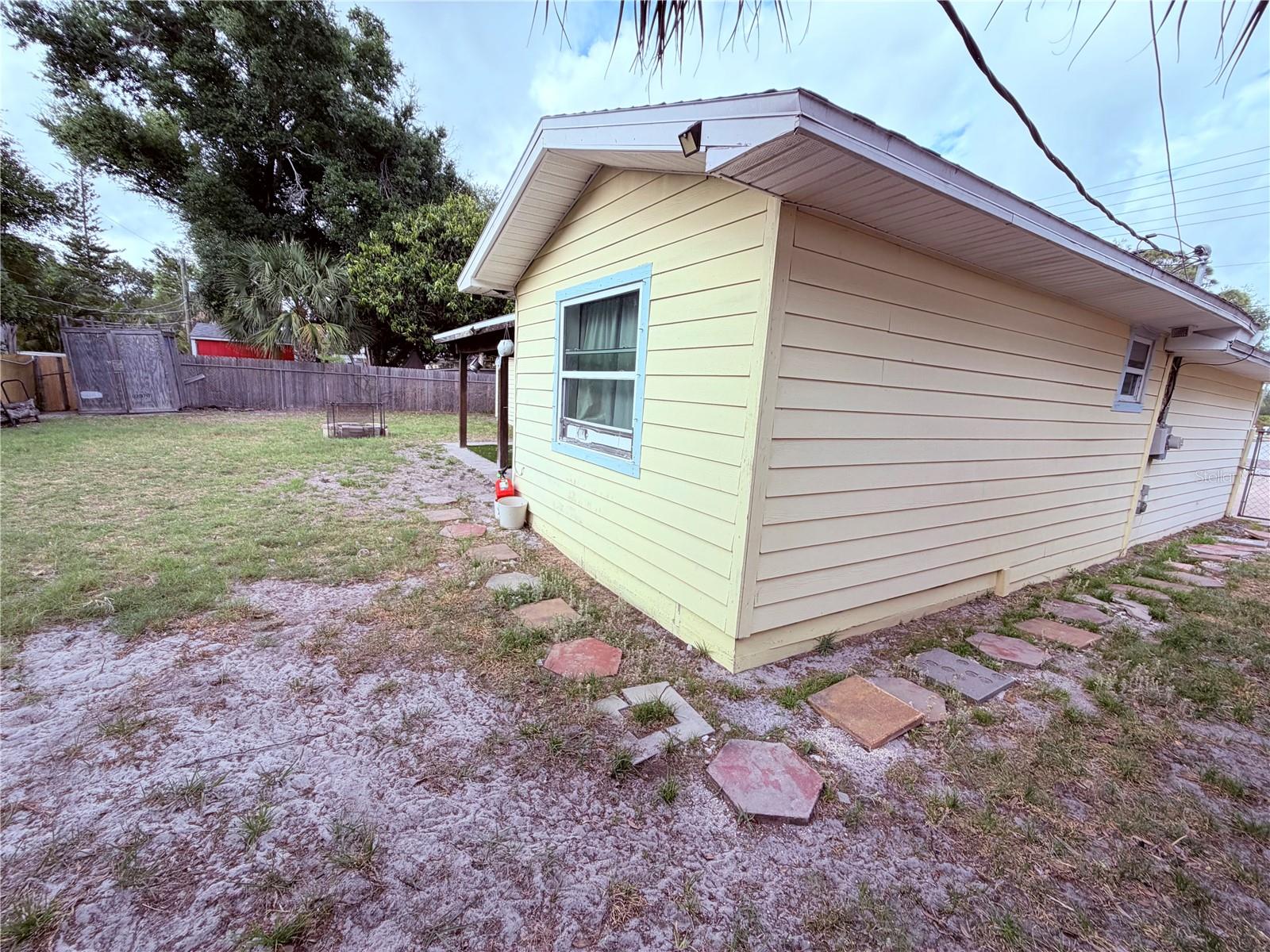 Image 53 of 62 For 626 74th Street N