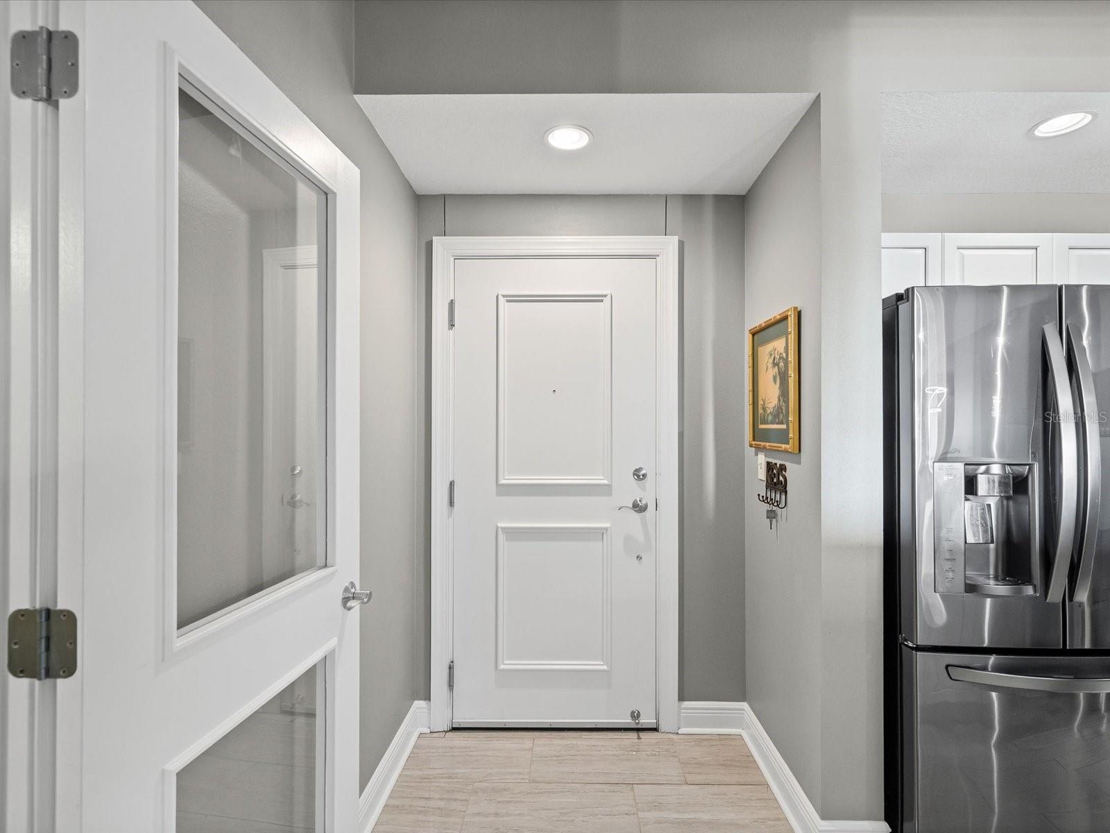 Image 14 of 76 For 628 Cleveland Street 1011