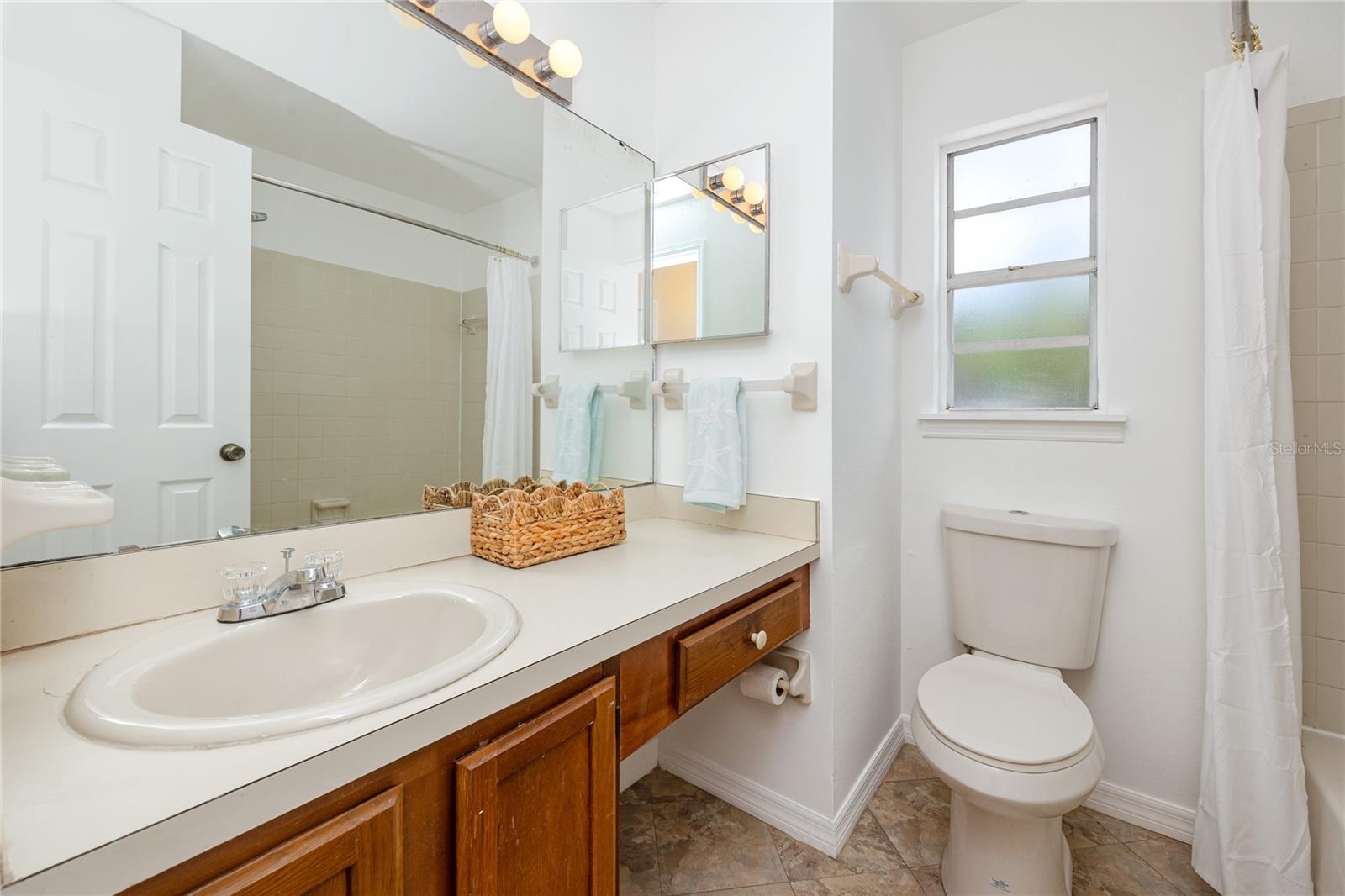 Image 27 of 38 For 6661 121st Avenue H
