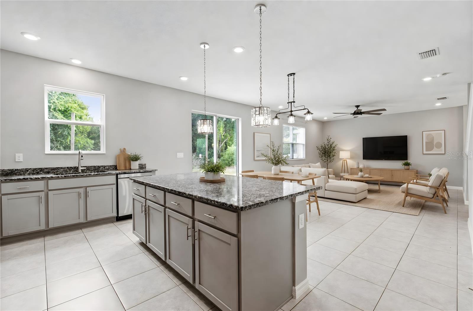 Image 4 of 45 For 9235 Freedom Hill Drive