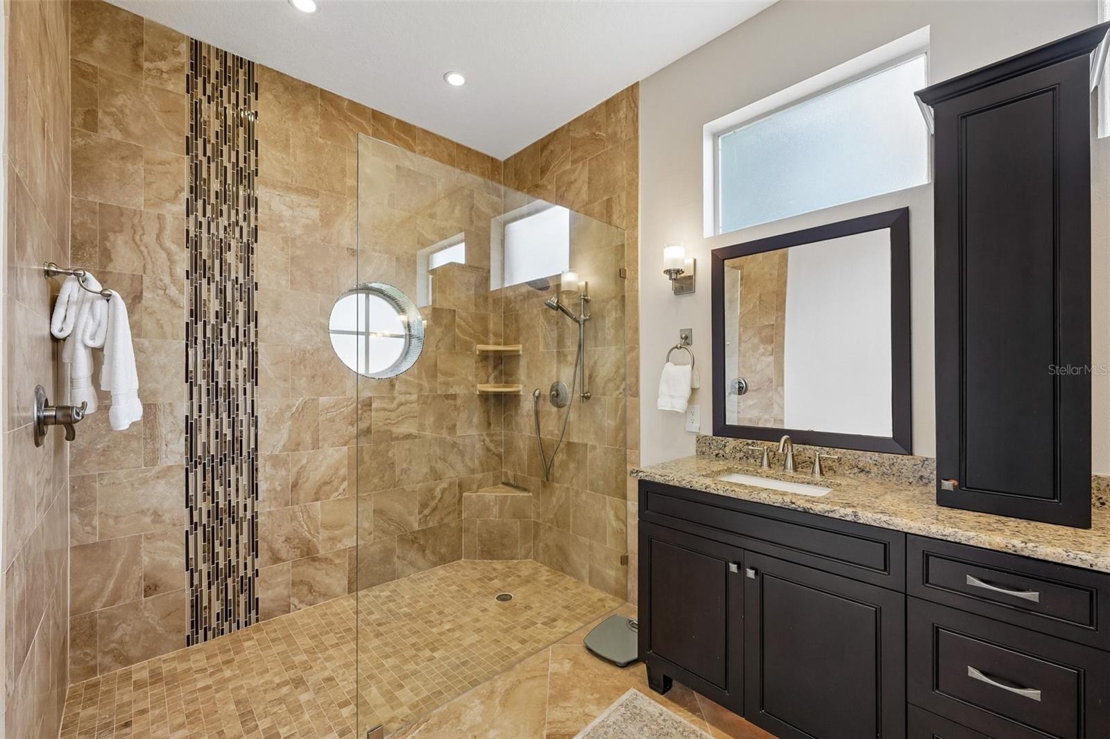 Image 21 of 62 For 19117 Mandarin Grove Place