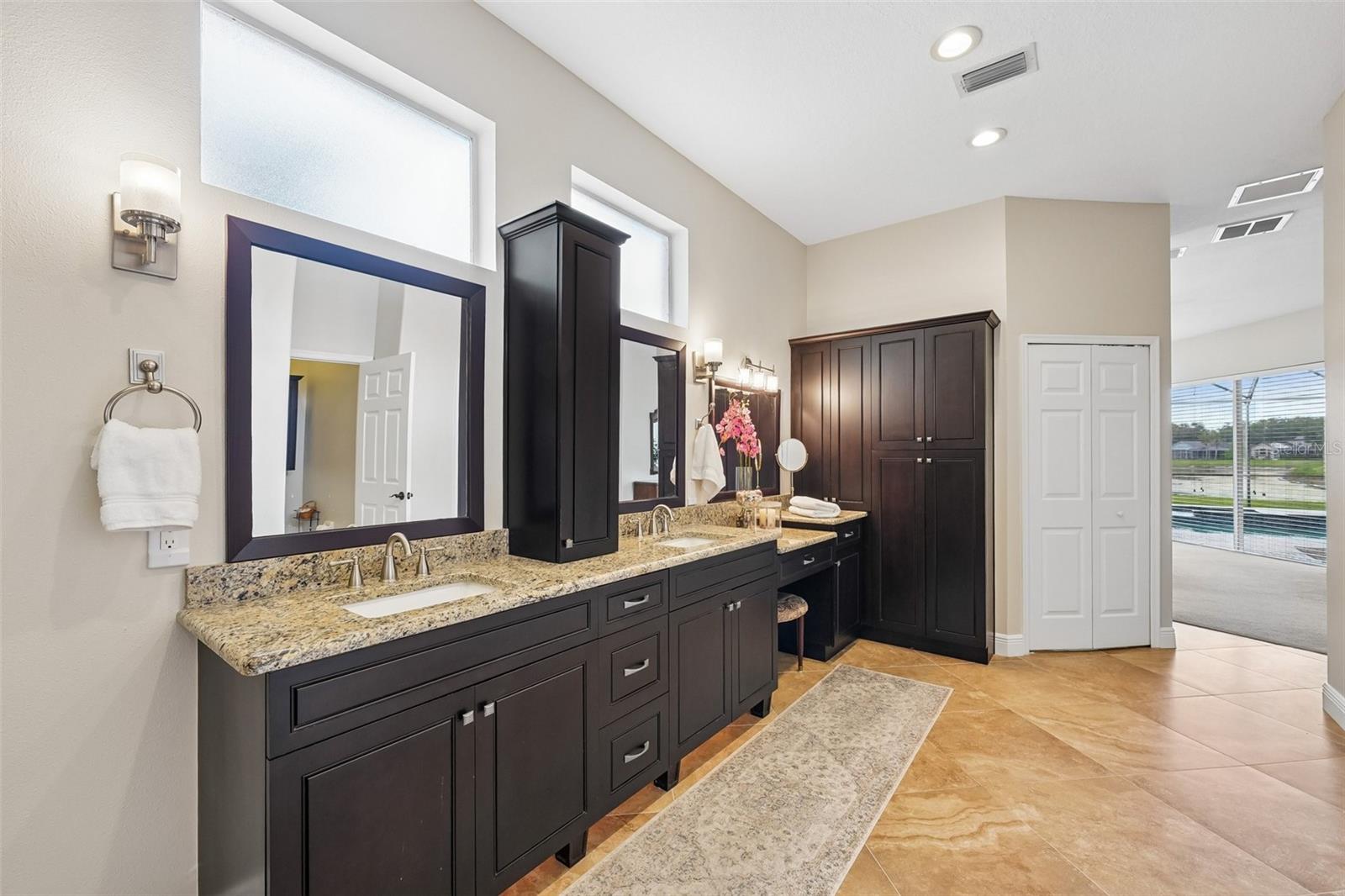 Image 22 of 62 For 19117 Mandarin Grove Place
