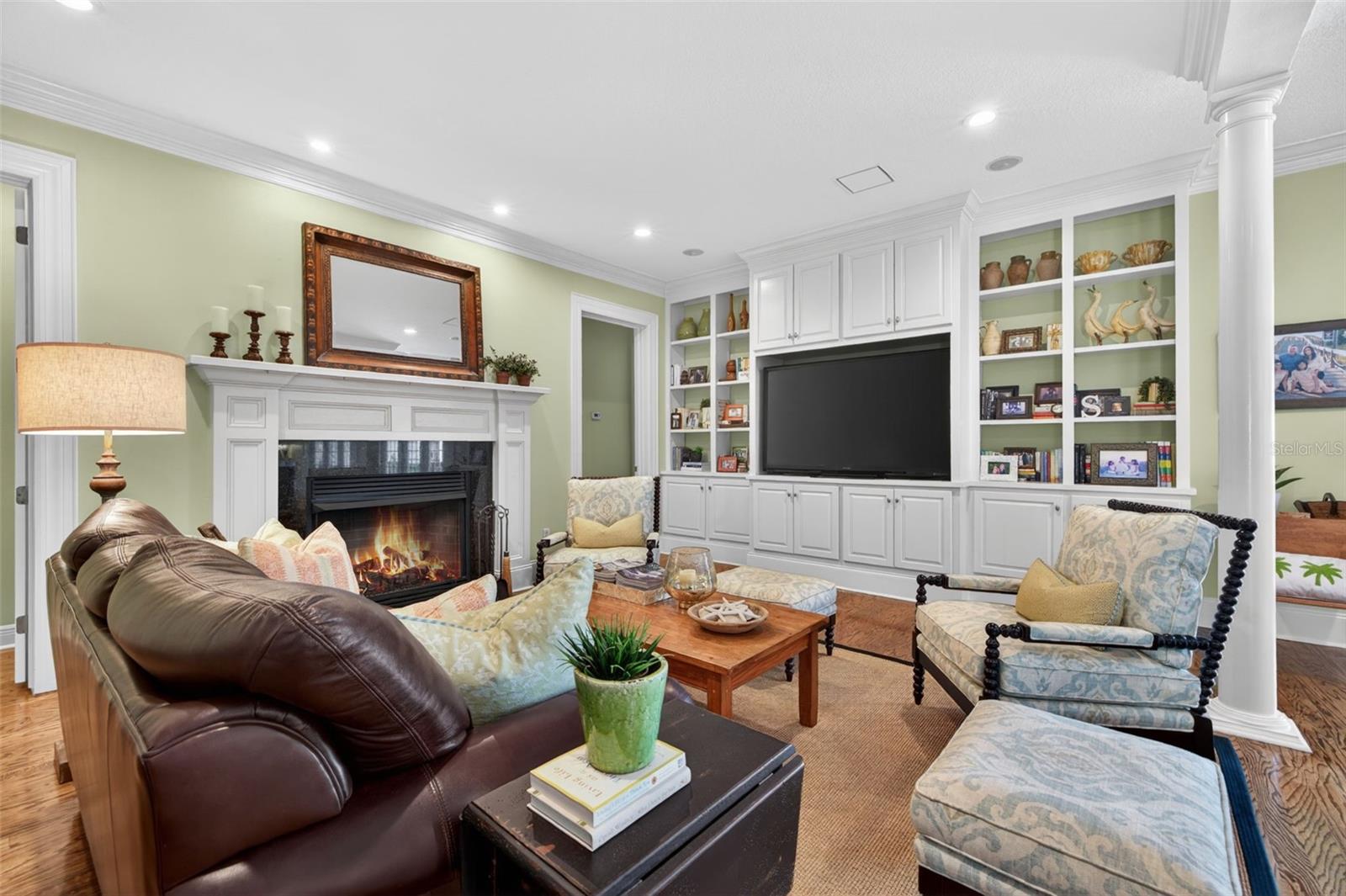 Image 11 of 45 For 445 Park Avenue