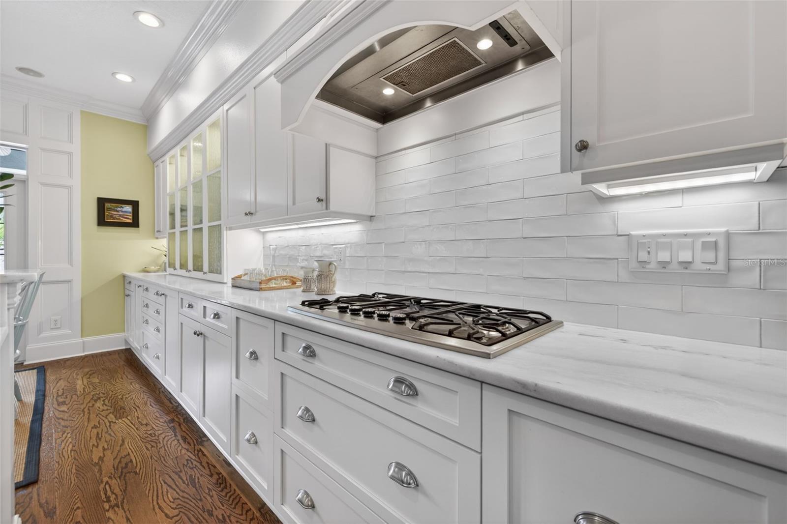 Image 7 of 45 For 445 Park Avenue