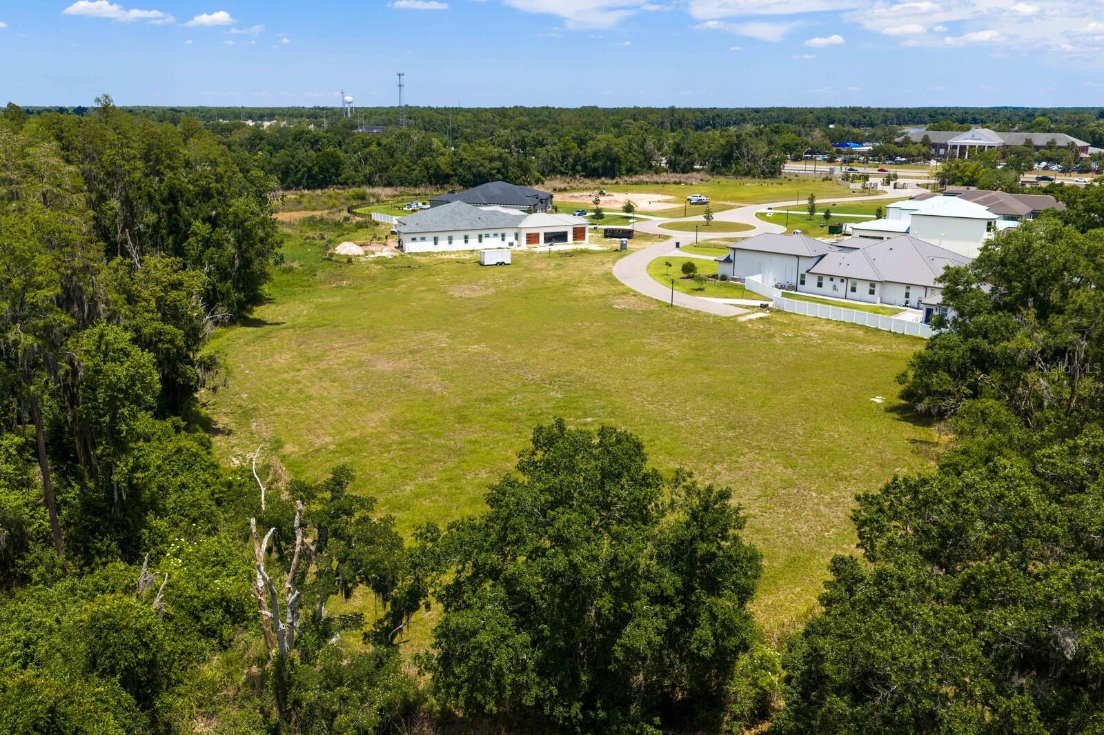 Image 17 of 43 For 297 Magnolia Acres Court