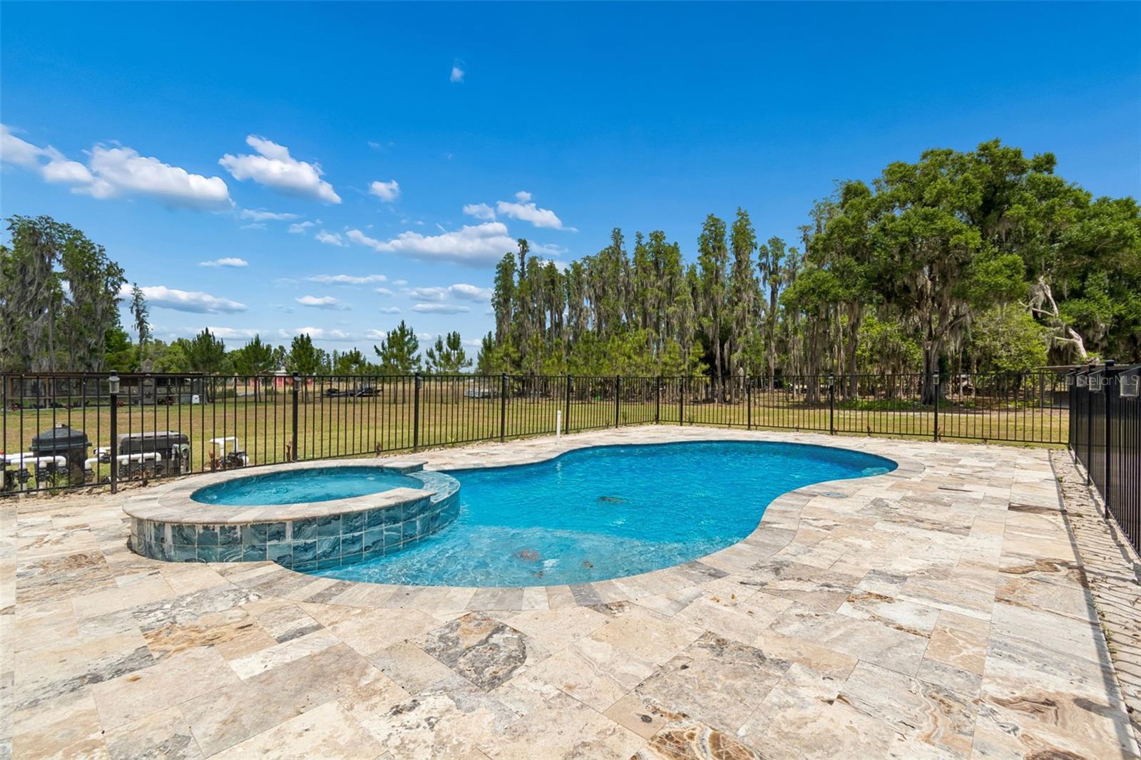 Image 35 of 58 For 41451 Nipper Road