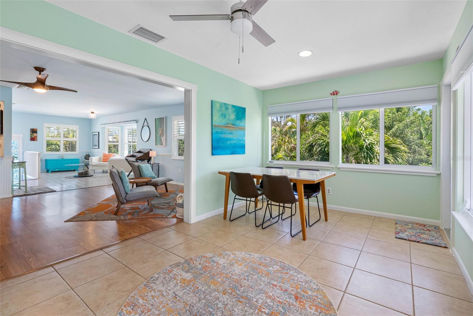 Image 14 of 50 For 417 Poinsettia Road