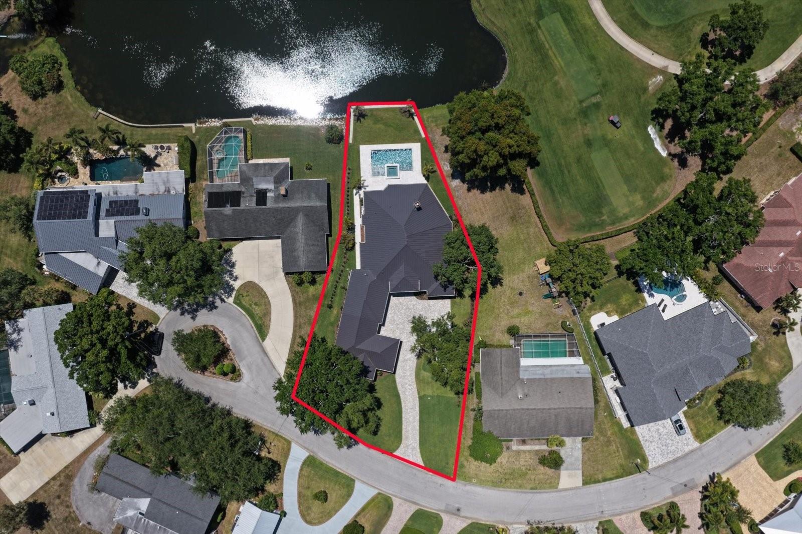 Listing photo id 10 for 19 Hibiscus Road