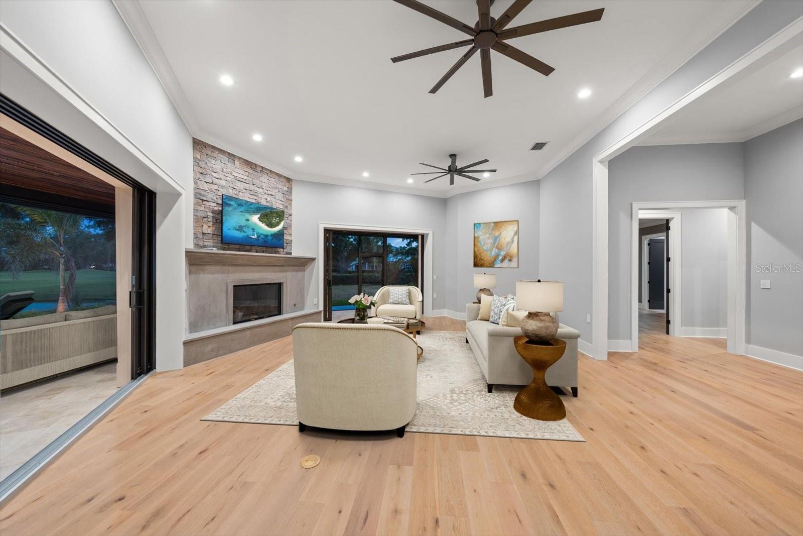 Listing photo id 15 for 19 Hibiscus Road