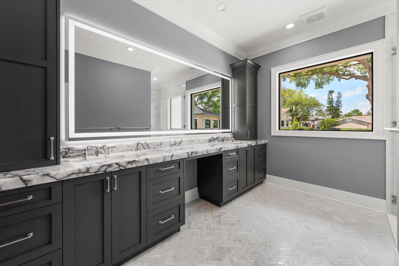 Listing photo id 25 for 19 Hibiscus Road