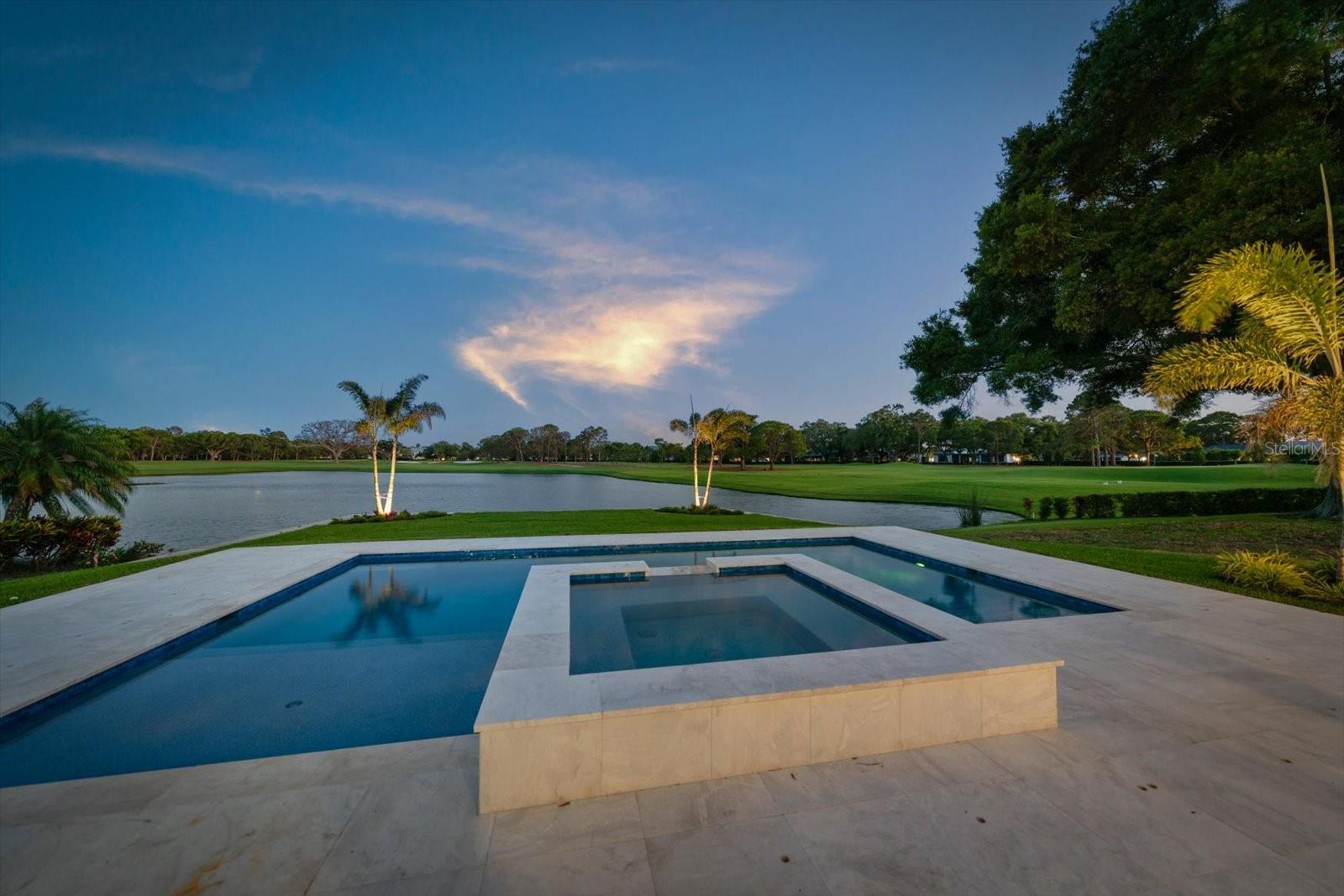 Listing photo id 7 for 19 Hibiscus Road