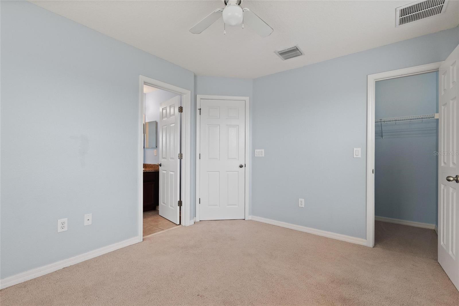 Image 19 of 38 For 6981 Towering Spruce Drive