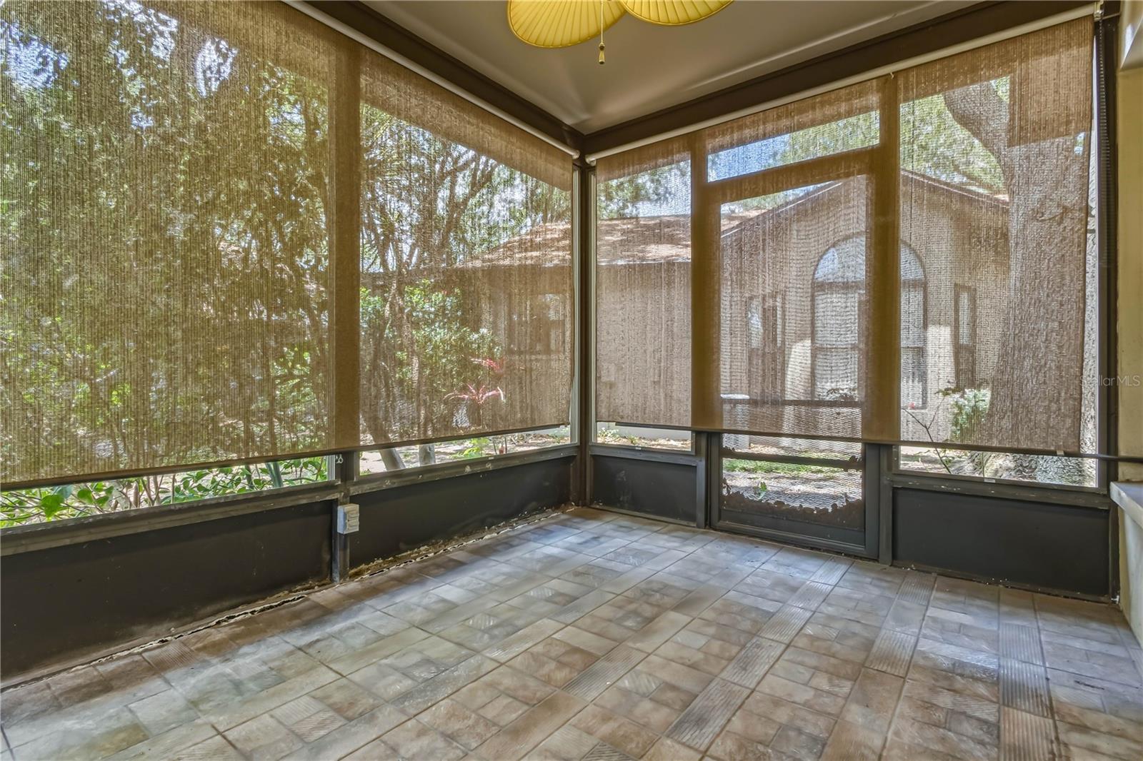 Image 37 of 51 For 1696 Nash Court