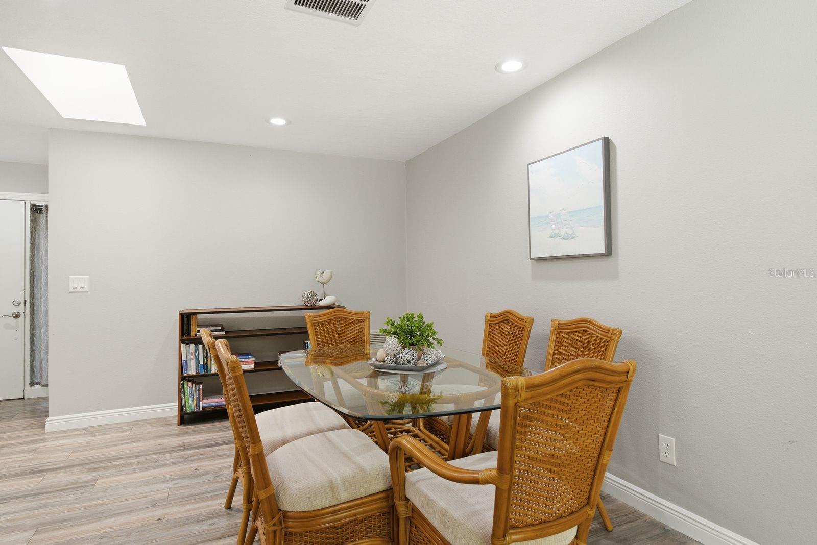 Image 12 of 50 For 1771 Ranchwood Drive S