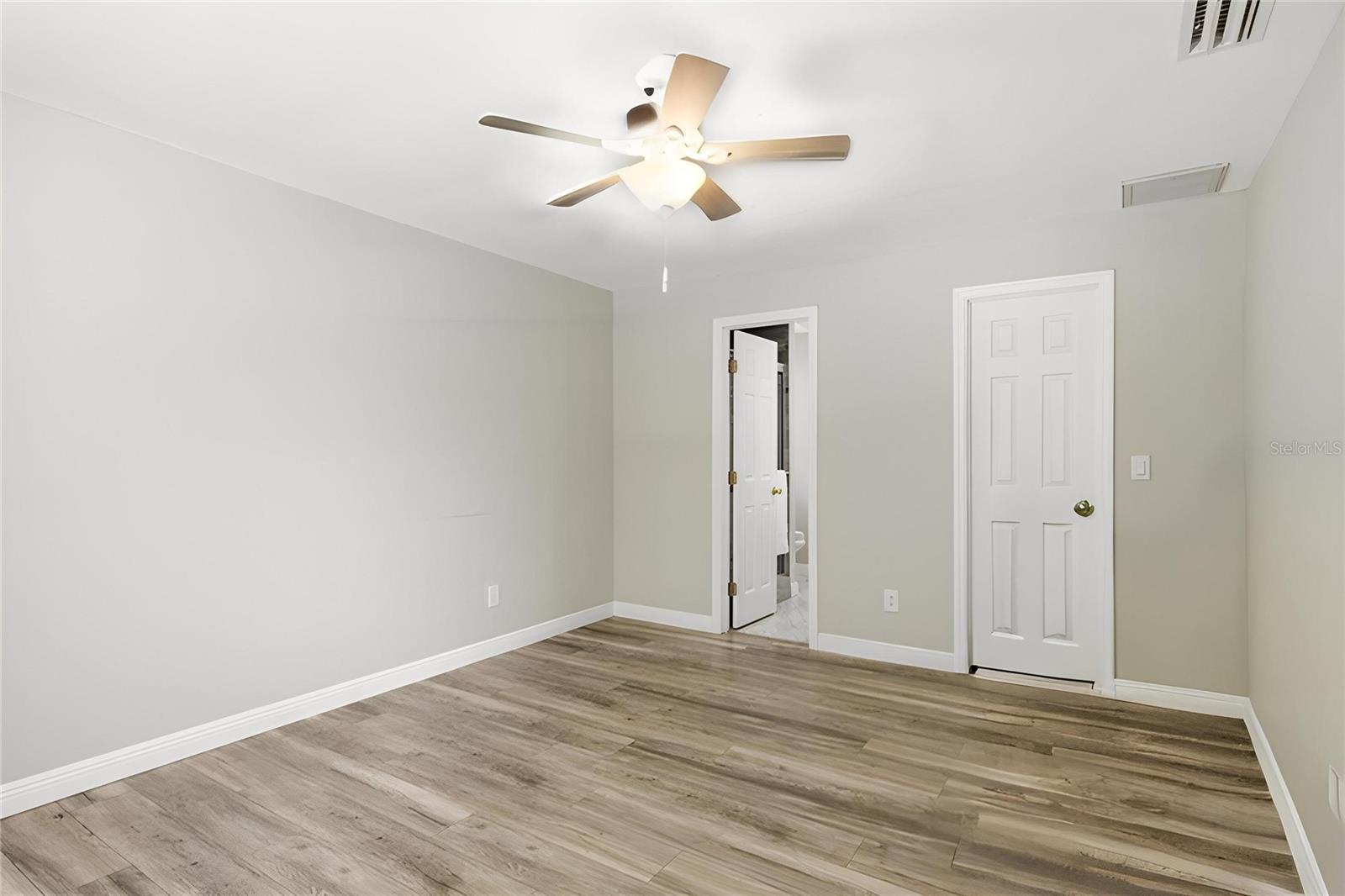 Image 15 of 50 For 1771 Ranchwood Drive S