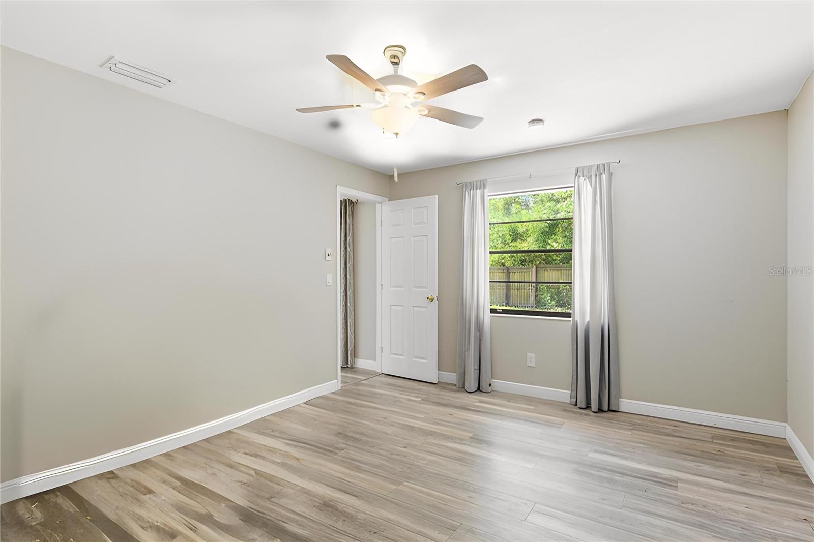 Image 17 of 50 For 1771 Ranchwood Drive S