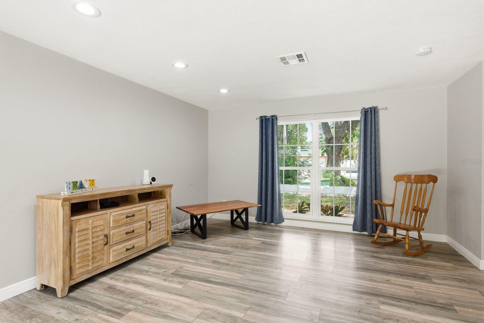 Image 7 of 50 For 1771 Ranchwood Drive S