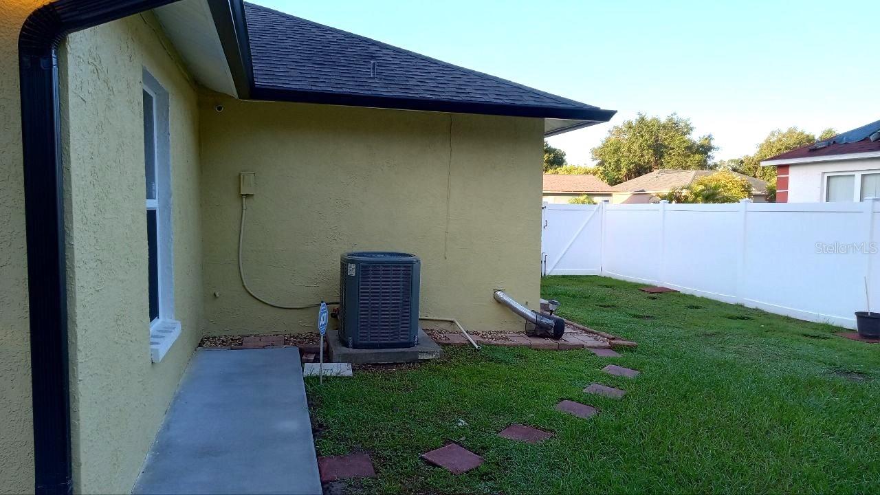 Image 21 of 22 For 6807 Kingston Drive