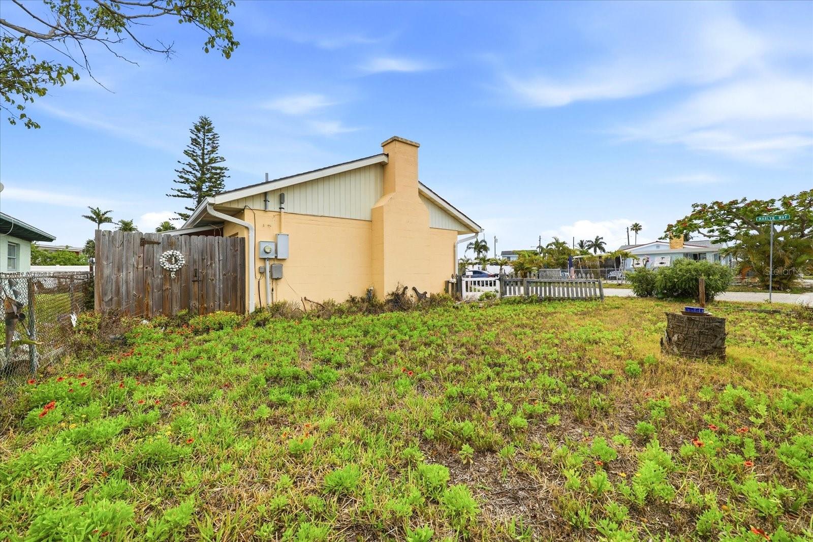 Image 18 of 30 For 510 Marlyn Way