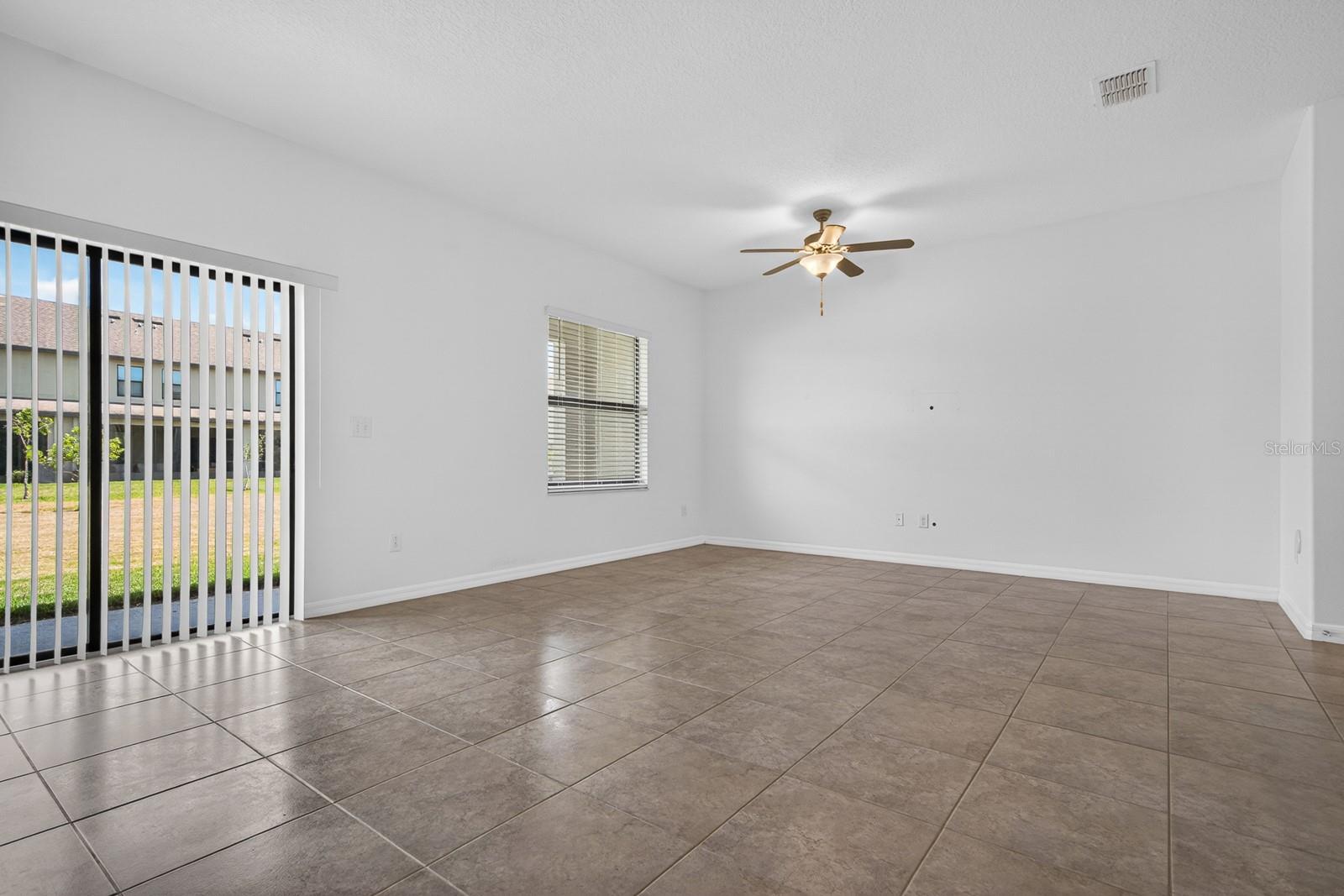 Image 11 of 49 For 3488 Pine Ribbon Drive