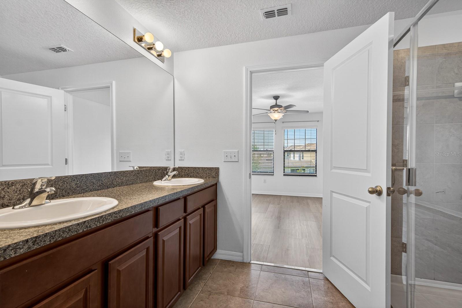 Image 21 of 49 For 3488 Pine Ribbon Drive