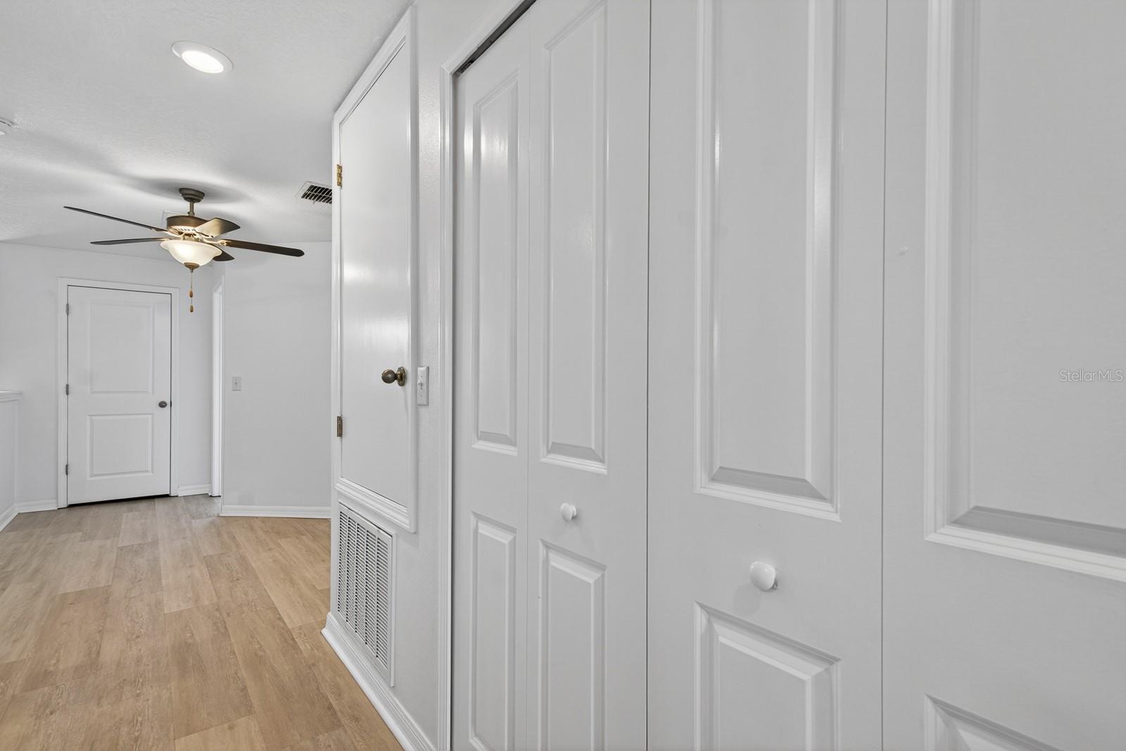 Image 31 of 49 For 3488 Pine Ribbon Drive