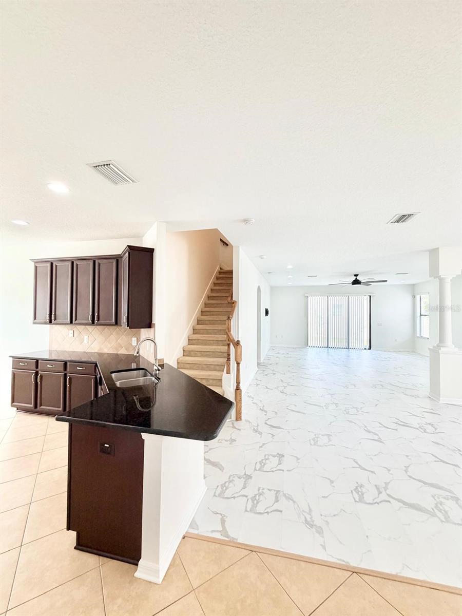 Image 6 of 38 For 12747 Tikal Way