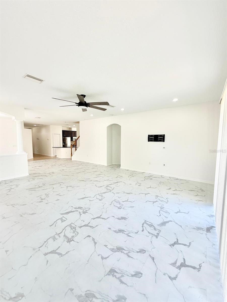 Image 8 of 38 For 12747 Tikal Way
