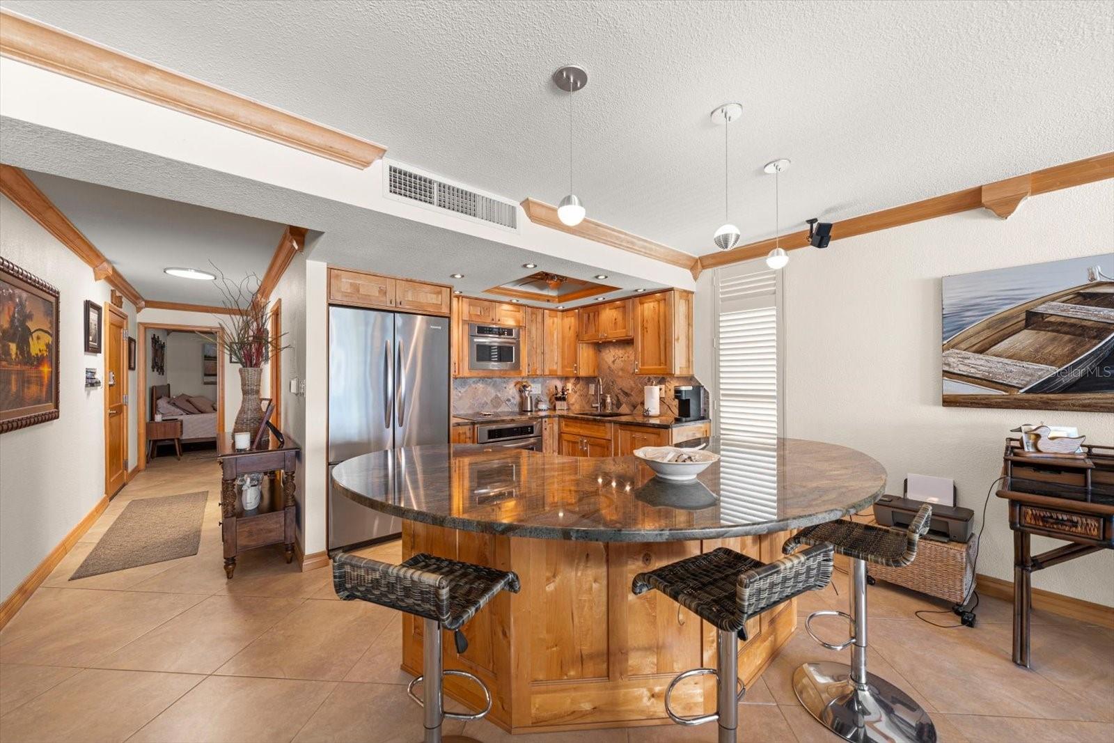 Image 4 of 30 For 506 Gulf Boulevard 201
