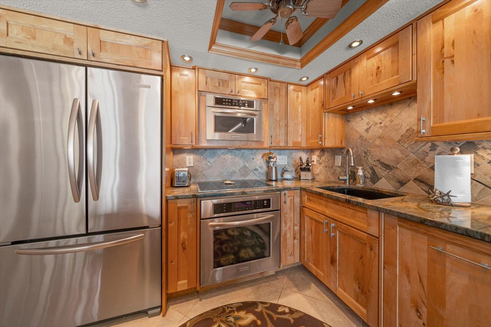 Image 6 of 30 For 506 Gulf Boulevard 201
