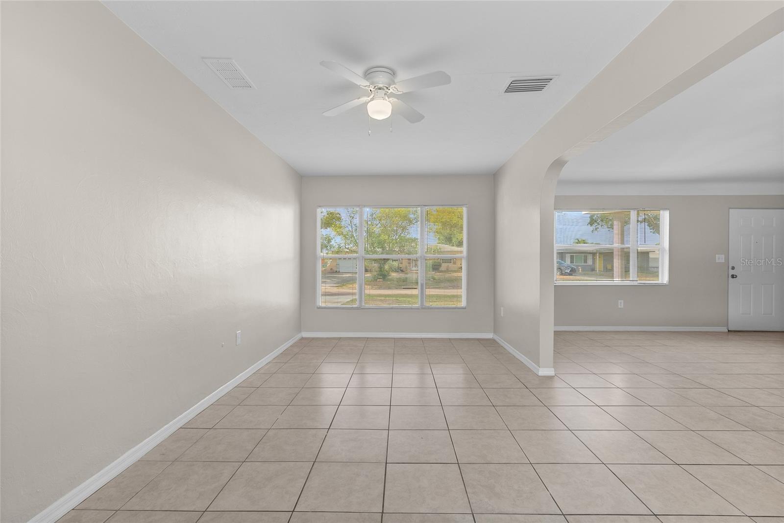 Image 12 of 30 For 5650 47th Avenue N