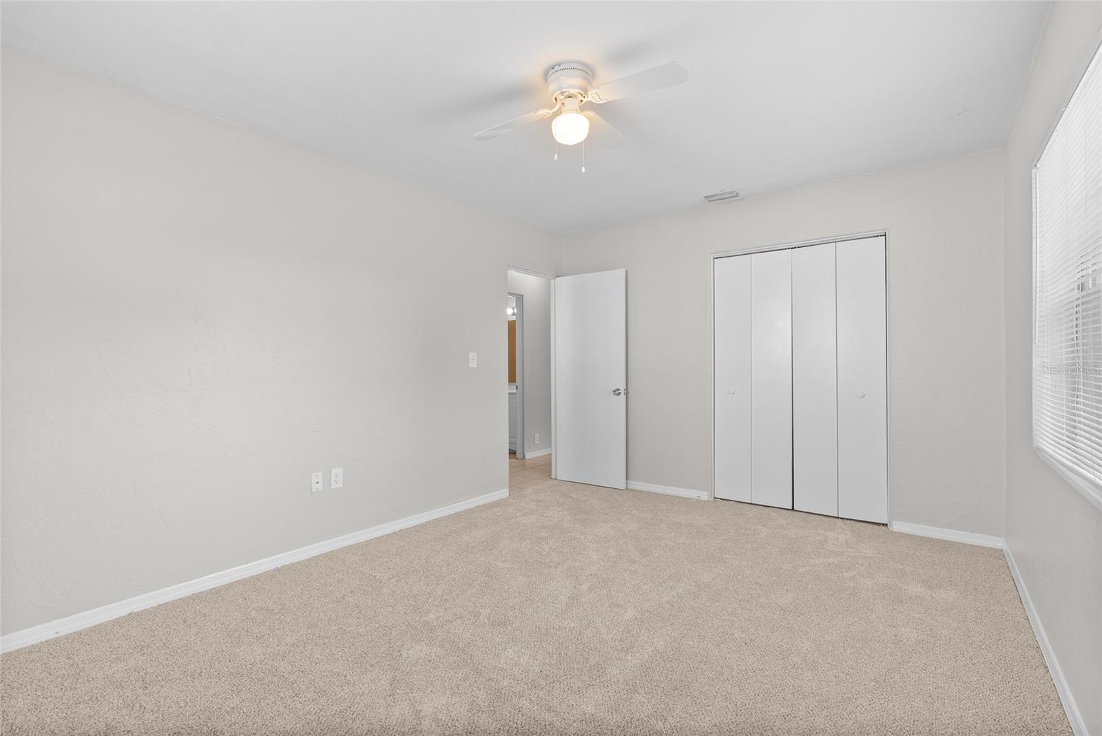 Image 18 of 30 For 5650 47th Avenue N