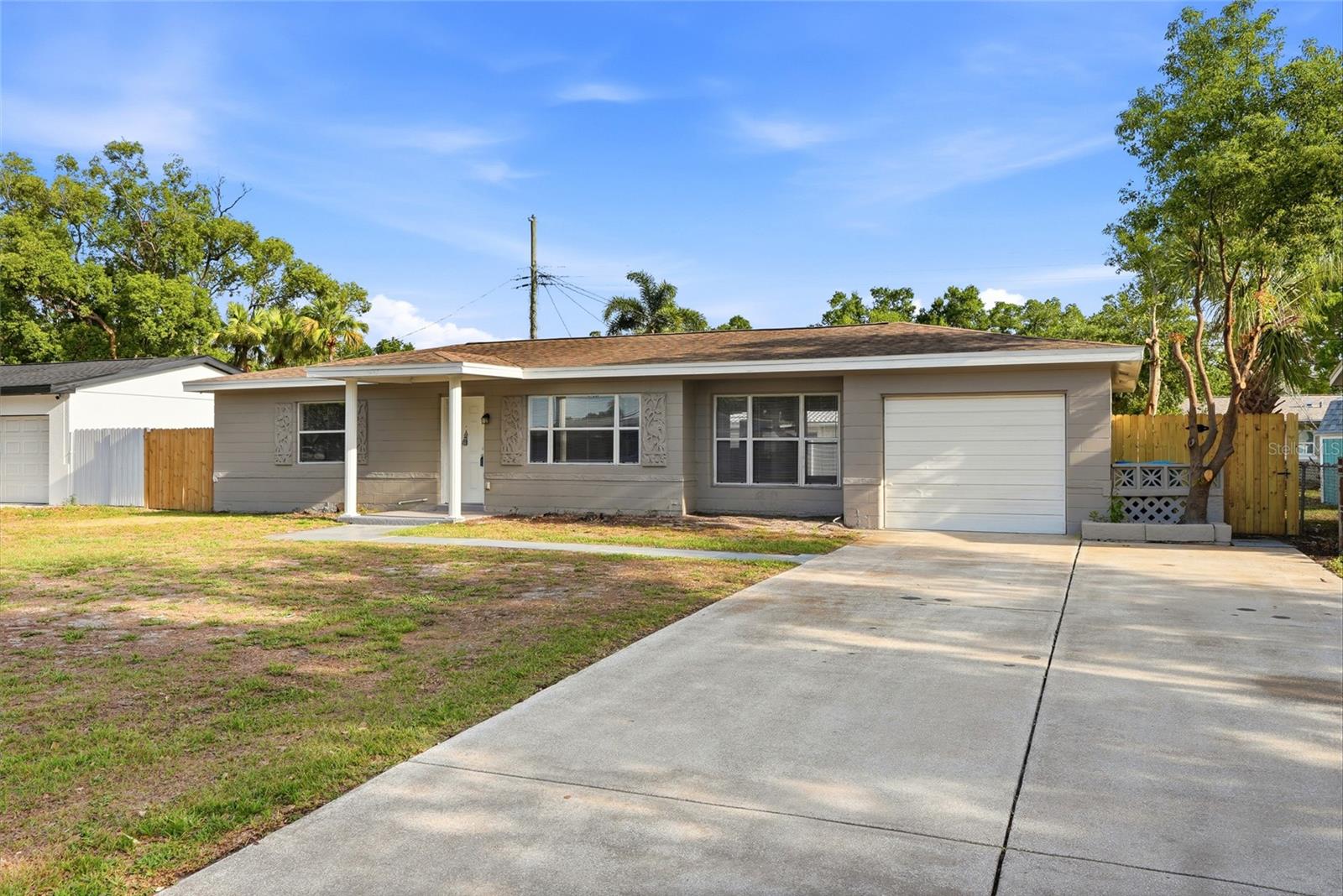 Image 2 of 30 For 5650 47th Avenue N