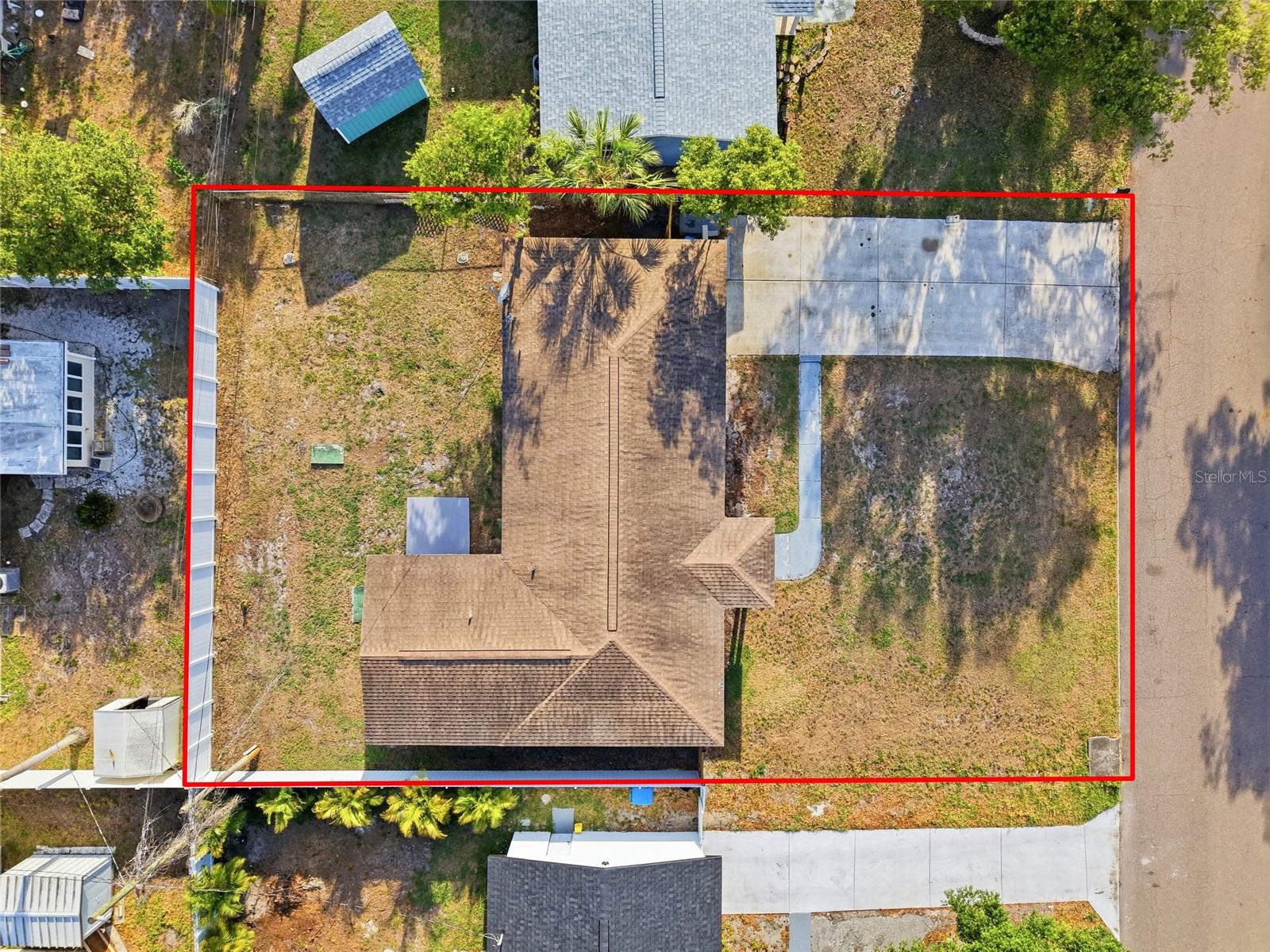 Image 27 of 30 For 5650 47th Avenue N