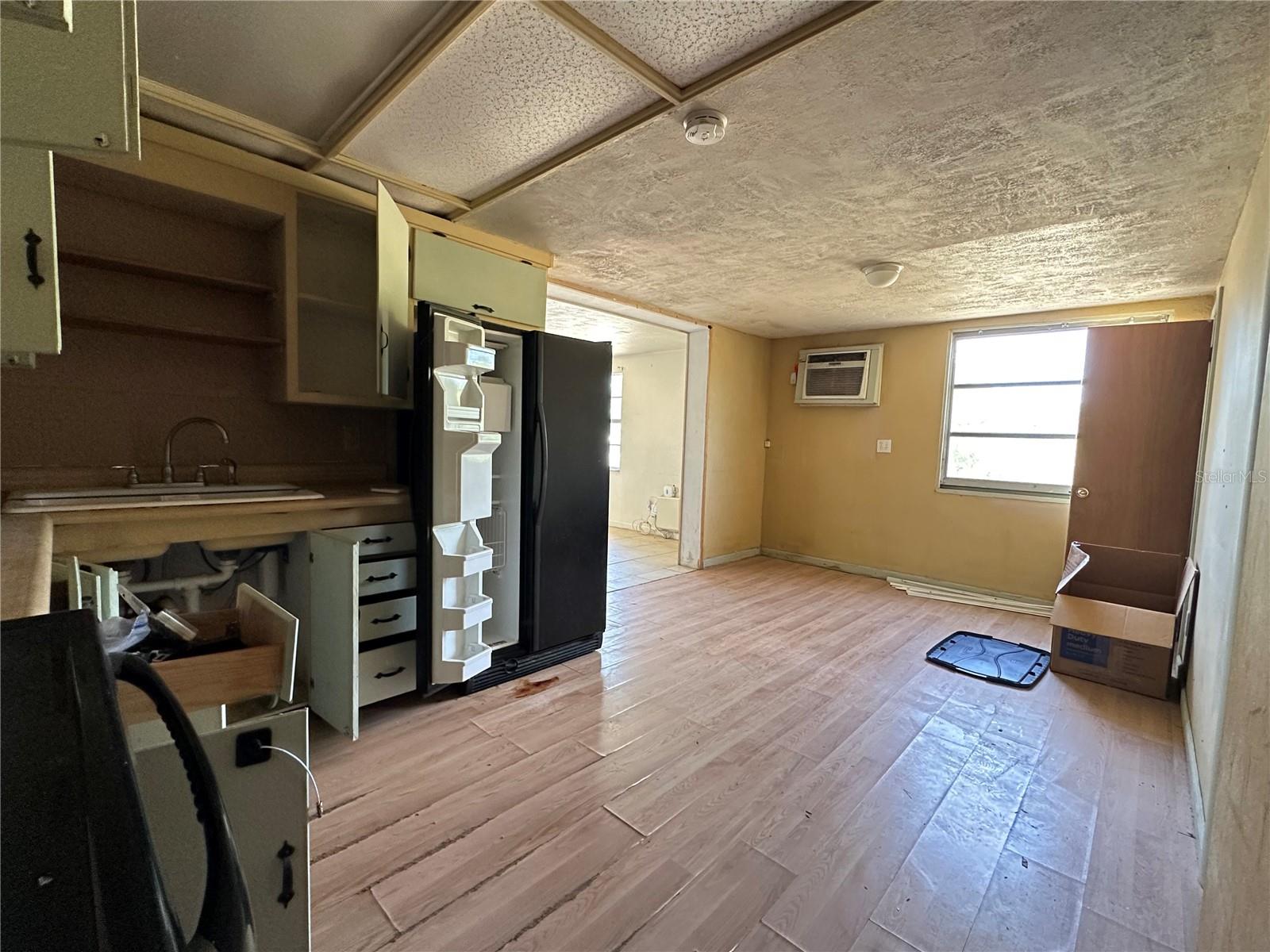 Image 11 of 31 For 921 121st Avenue