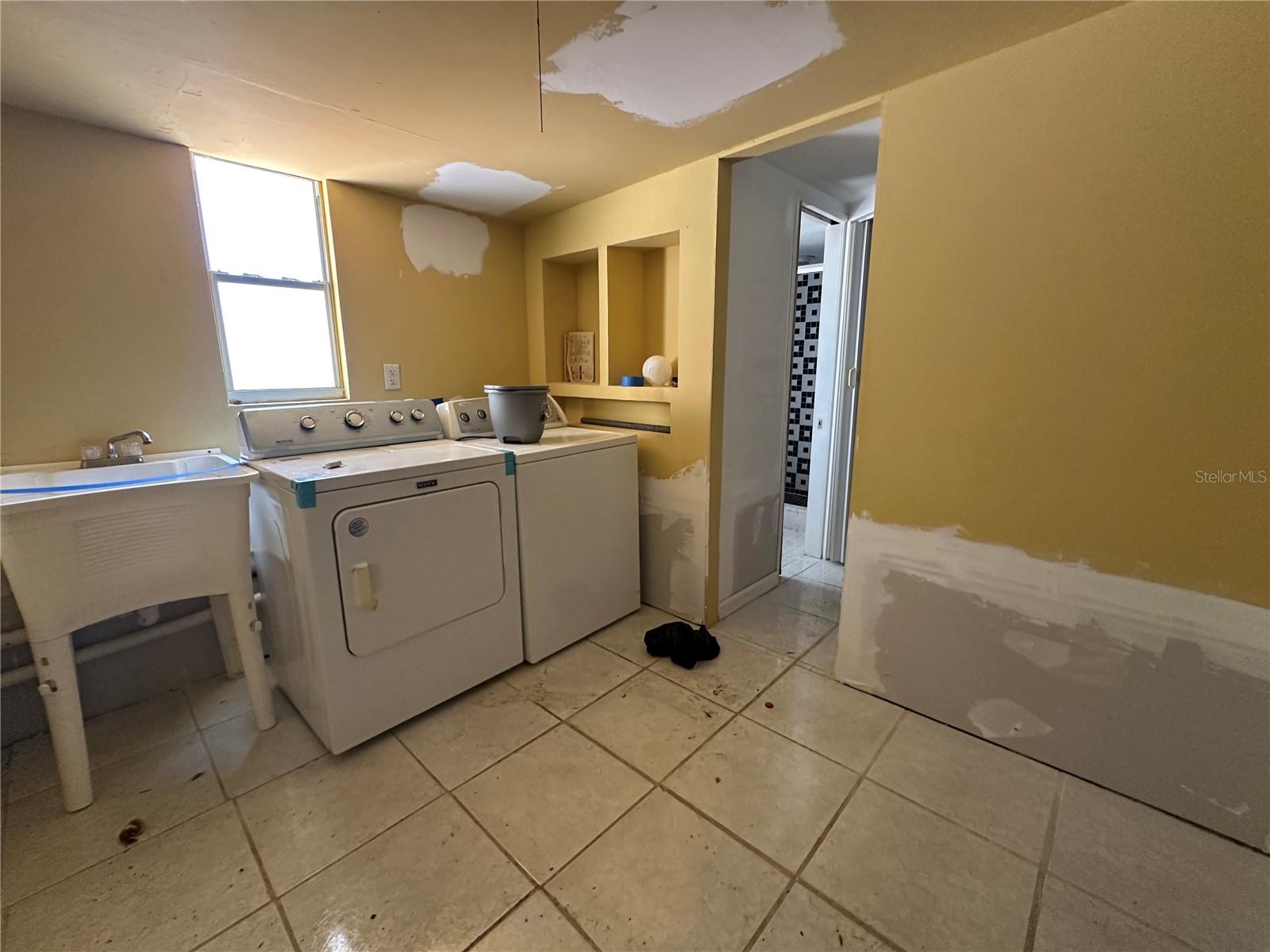 Image 15 of 31 For 921 121st Avenue