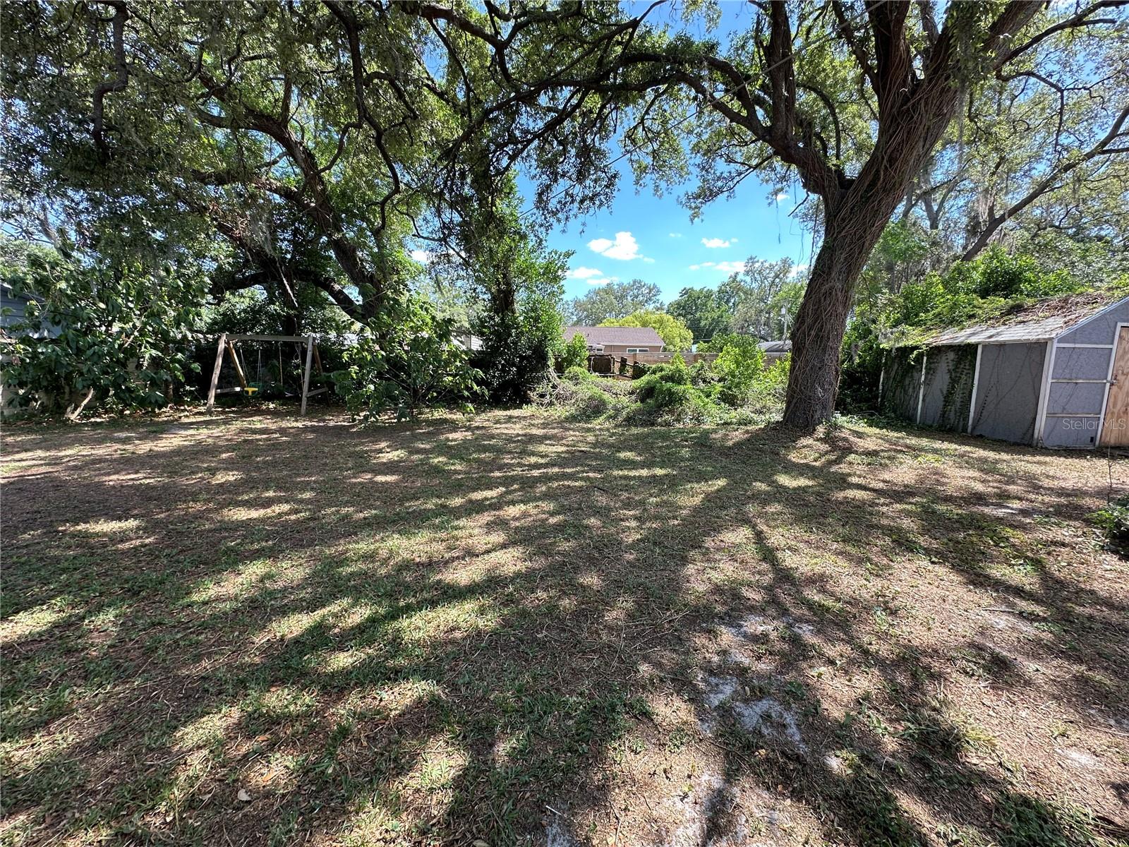 Image 5 of 31 For 921 121st Avenue