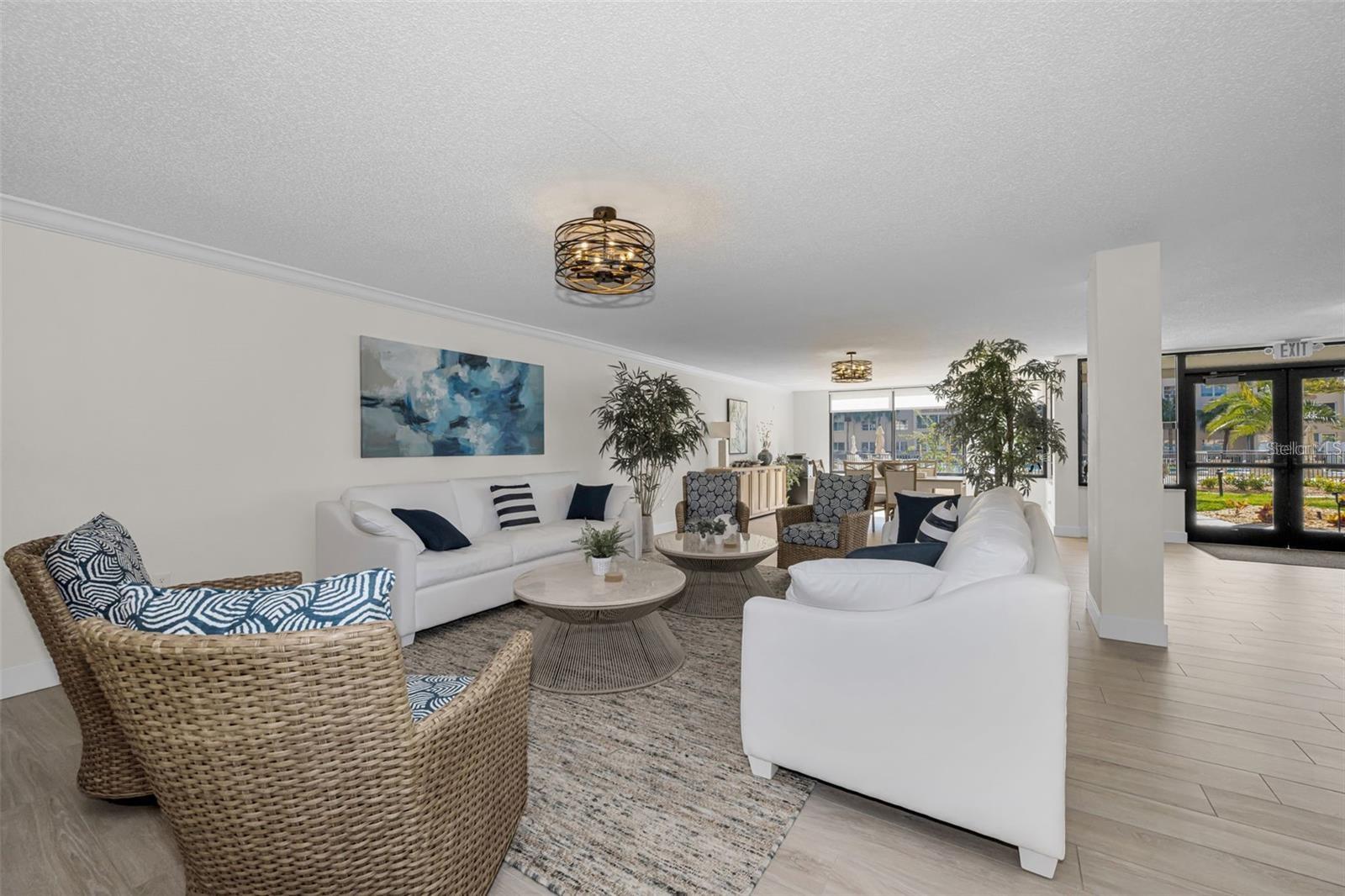 Image 43 of 56 For 632 Edgewater Drive 139
