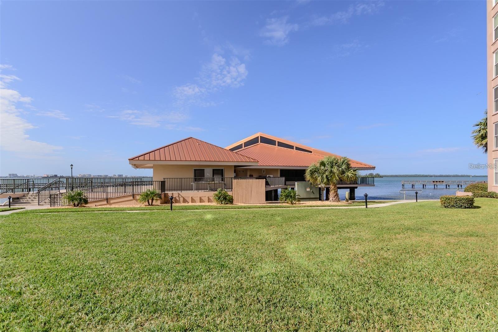 Image 45 of 56 For 632 Edgewater Drive 139