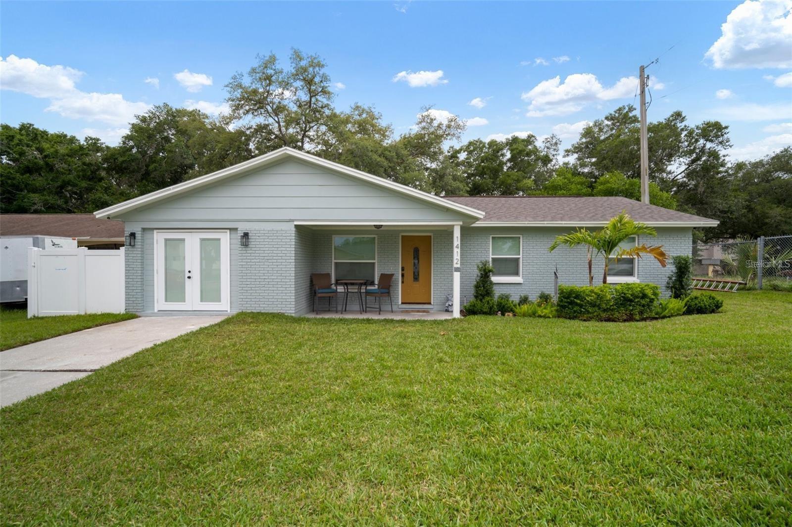 Listing Details for 1412 Village Court, BRANDON, FL 33511
