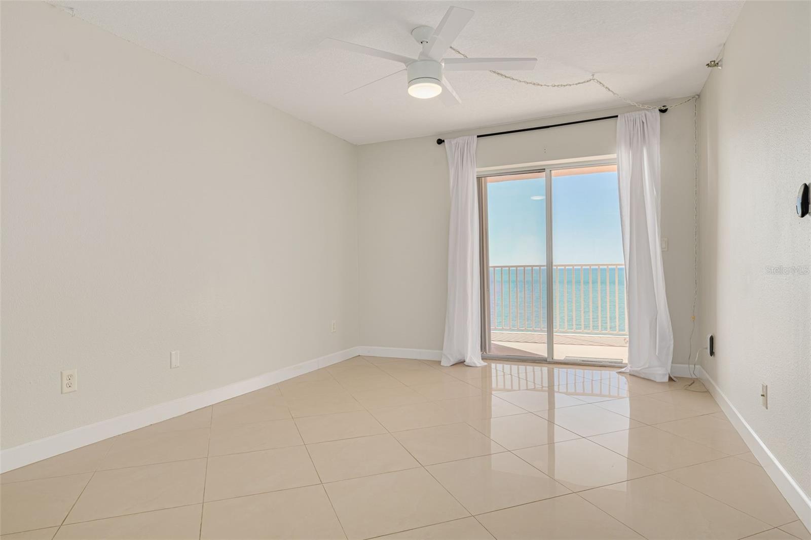 Image 16 of 36 For 7432 Sunshine Skyway Lane S 704